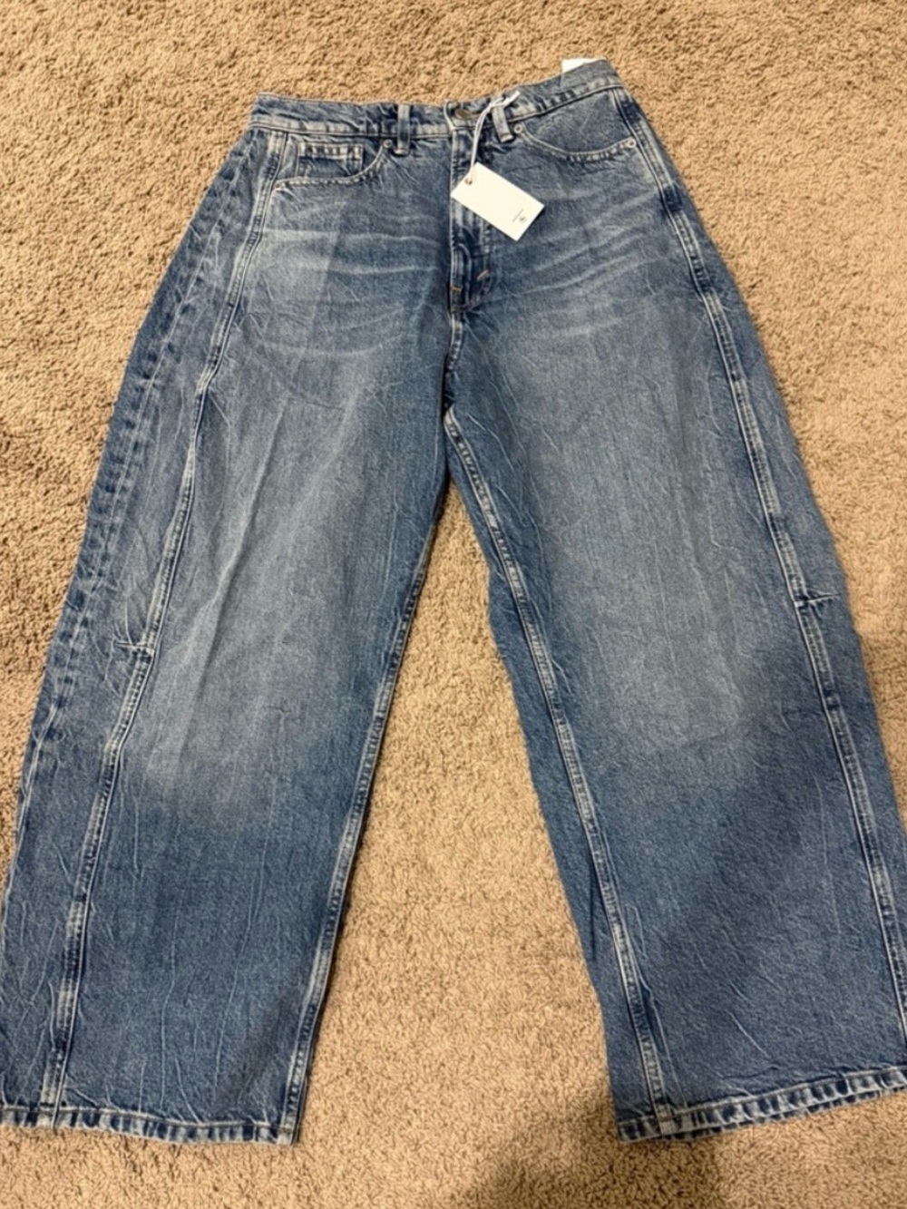 Good American Extreme Barrel jeans - Picture 4 of 9